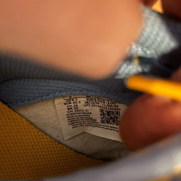 Nike Dunk Low Coast 9 Women's Shoes - Blue and White - Picture 4 of 4